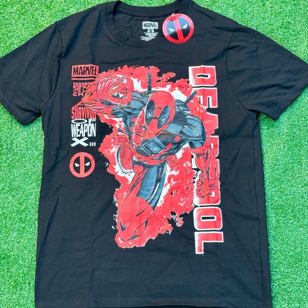 MARVEL Deadpool Graphic T Shirt Officially Licensed by Marvel New With Tag